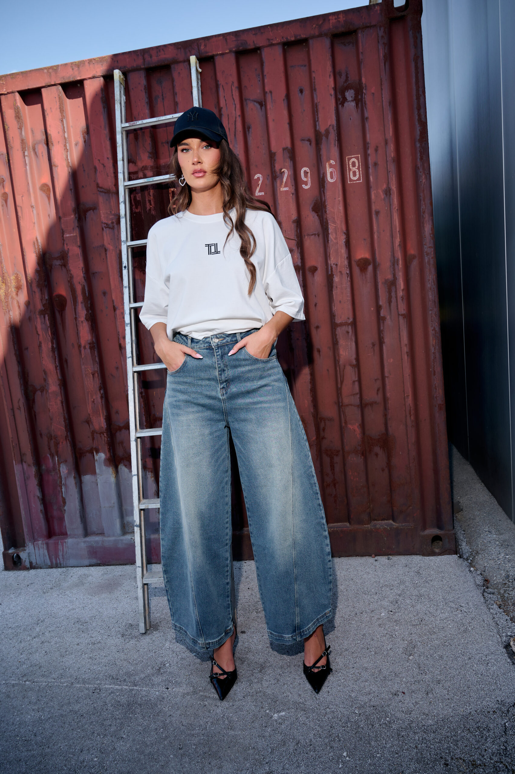 RAW JEANS TROUSERS 3 RAW JEANS TROUSERS - Image 3